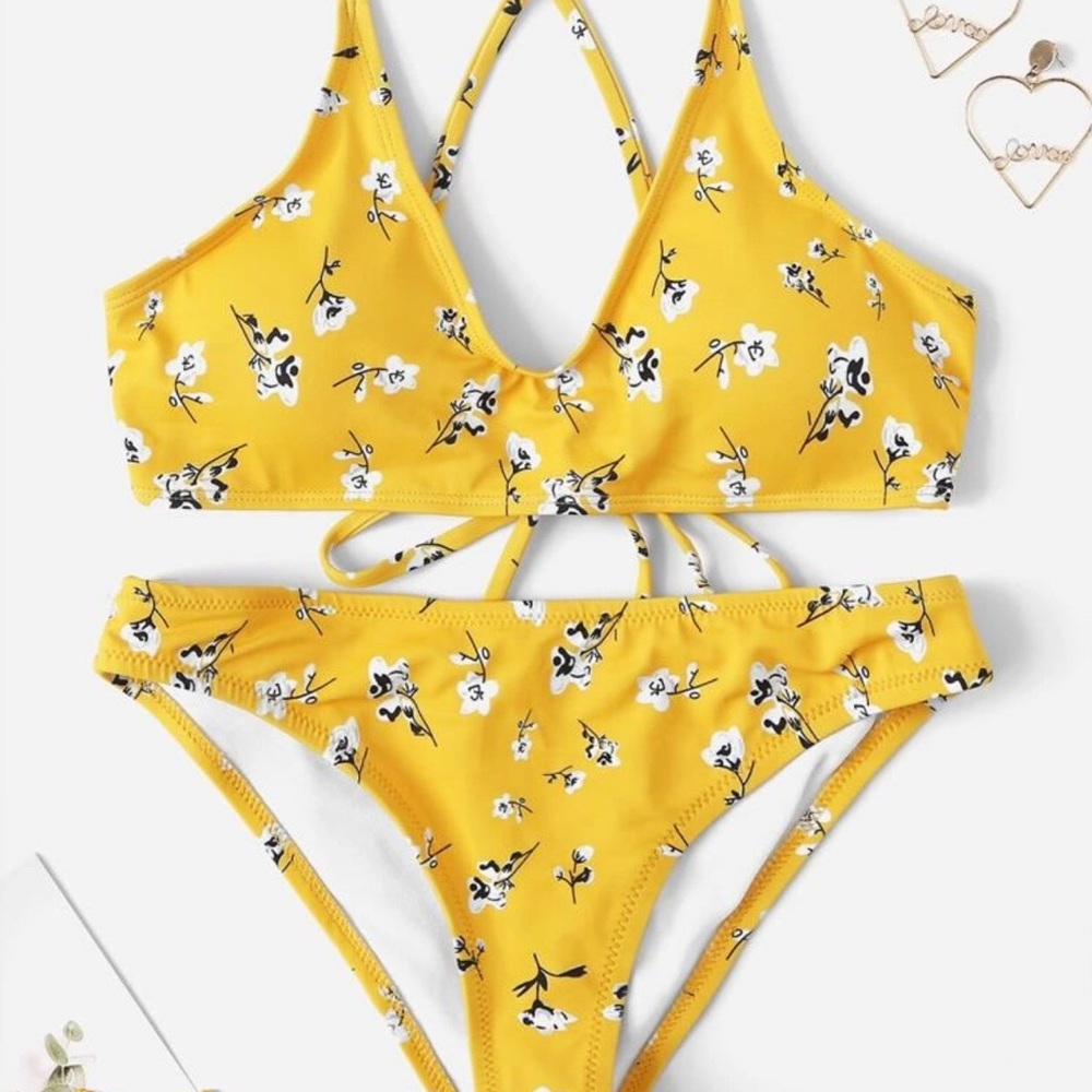 Ditsy floral cross cross back bikini set